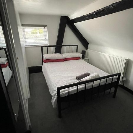 The White Hart Inn Twickenham Zimmer foto